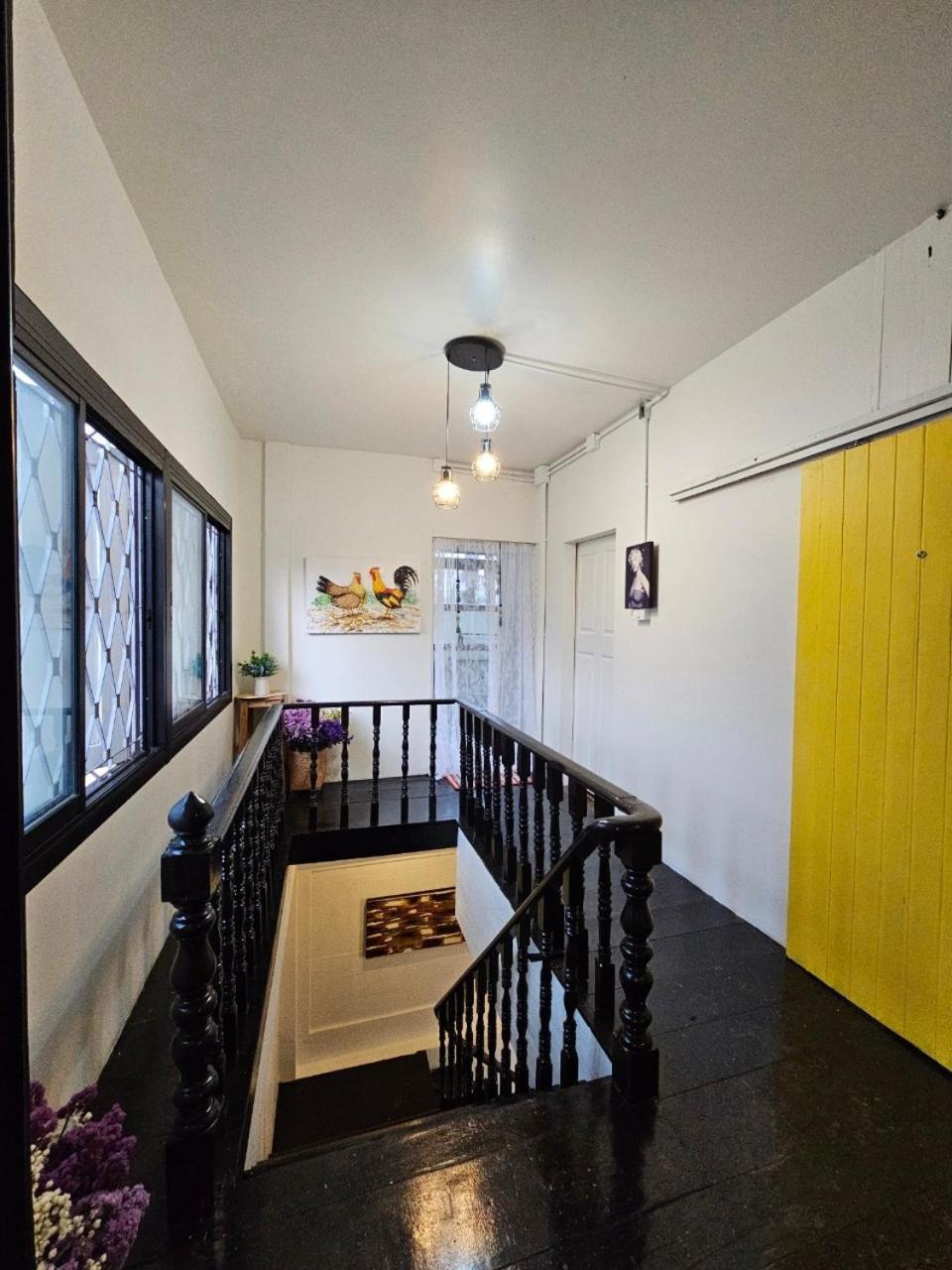 Chiza Hostel Chiangmai Чиангмай Экстерьер фото