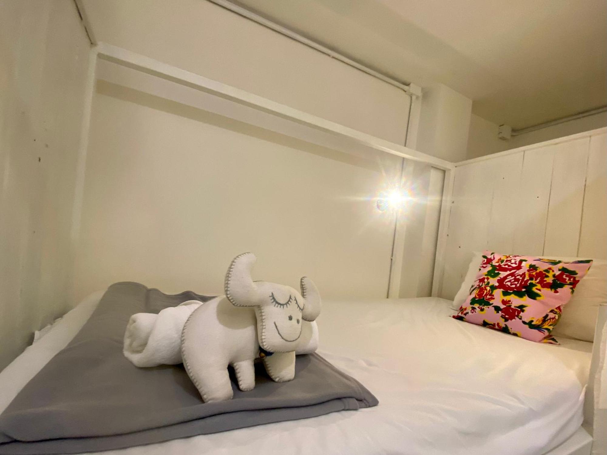 Chiza Hostel Chiangmai Чиангмай Экстерьер фото