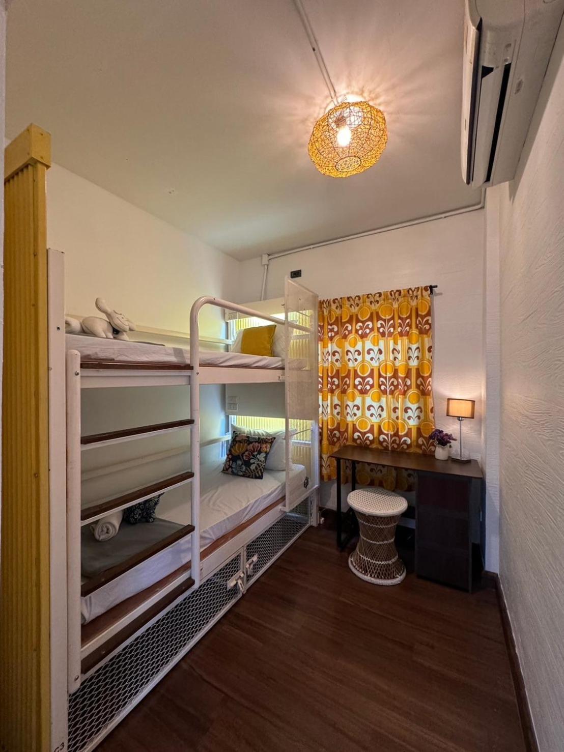Chiza Hostel Chiangmai Чиангмай Экстерьер фото